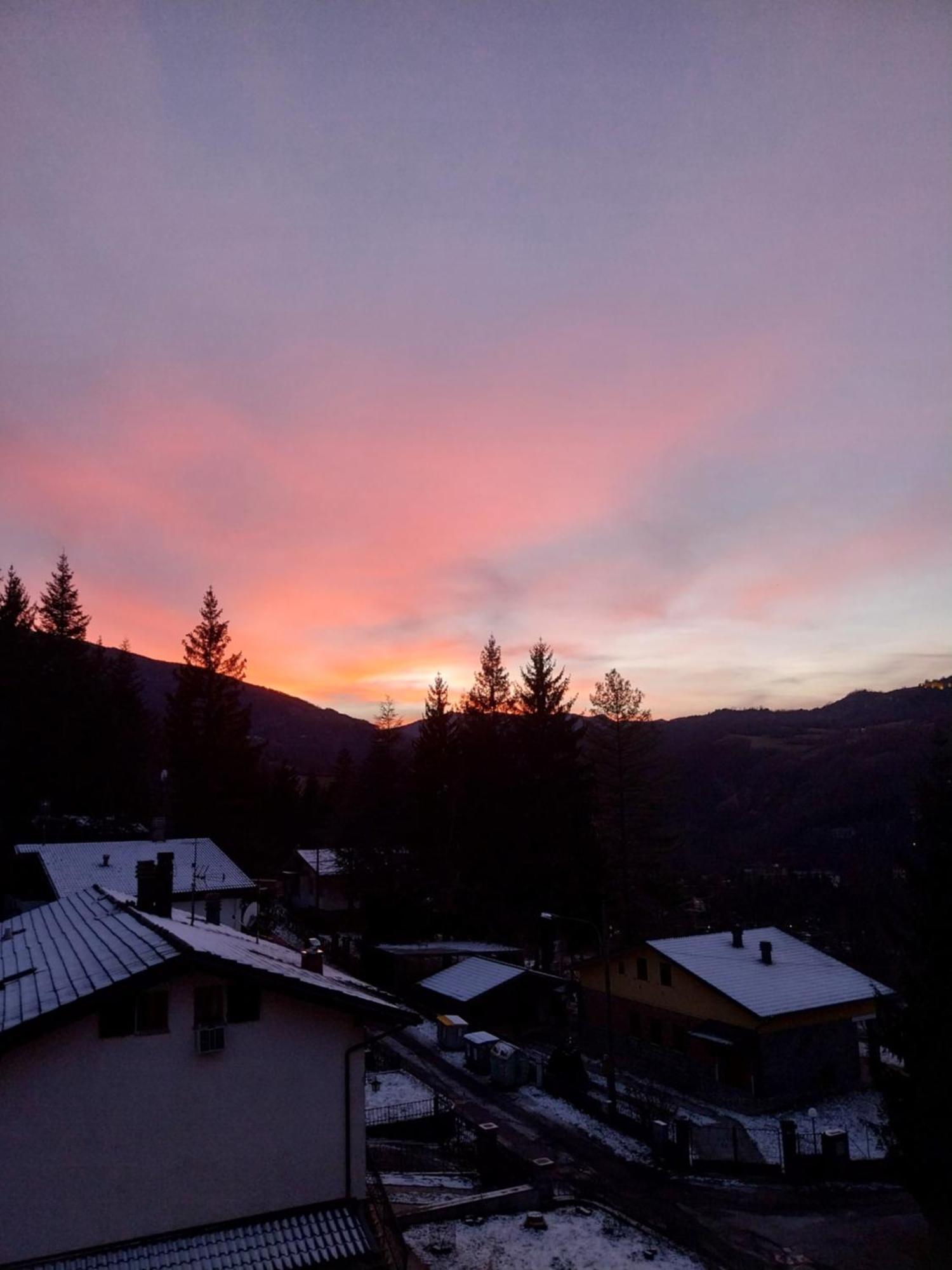 Casa Vacanze Pievepelago Bagian luar foto